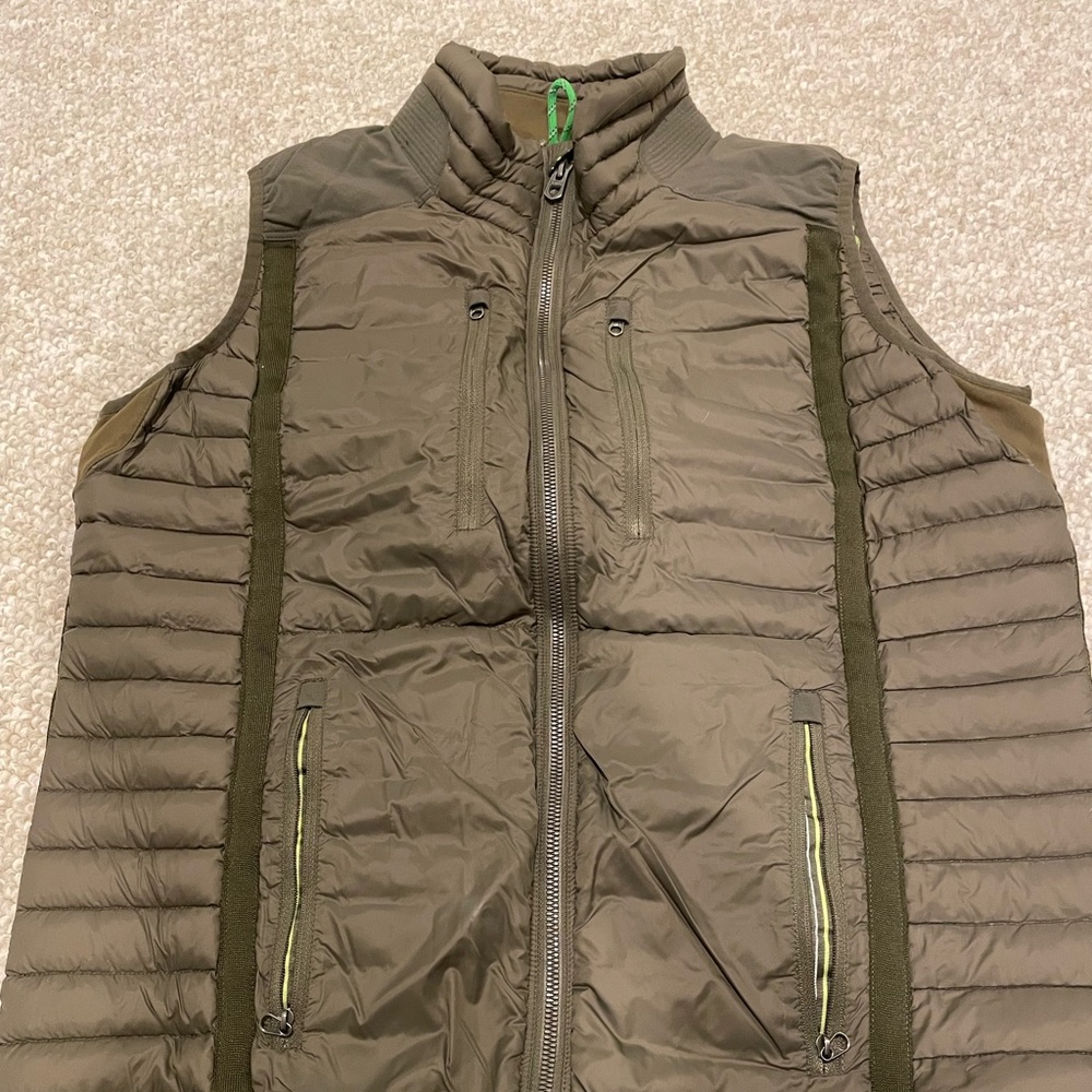 Kuhl Spyfire Vest Medium Green. Brand new, no tags.